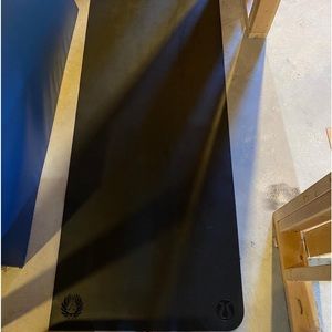 LULULEMON YOGA MAT (Long) 3 millimetres